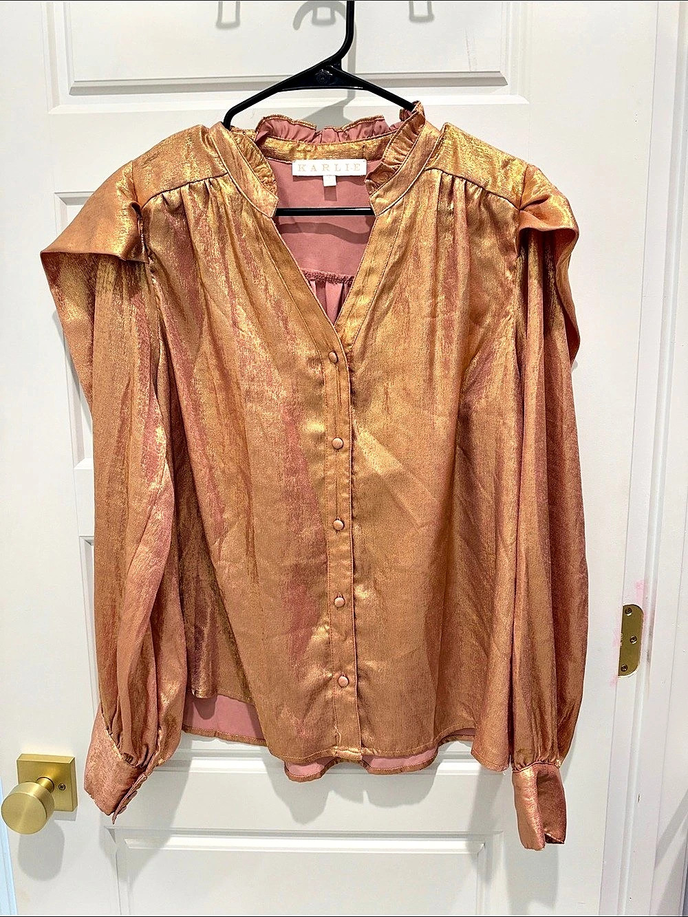 Karlie Metallic Blouse in Pink & Gold Like New